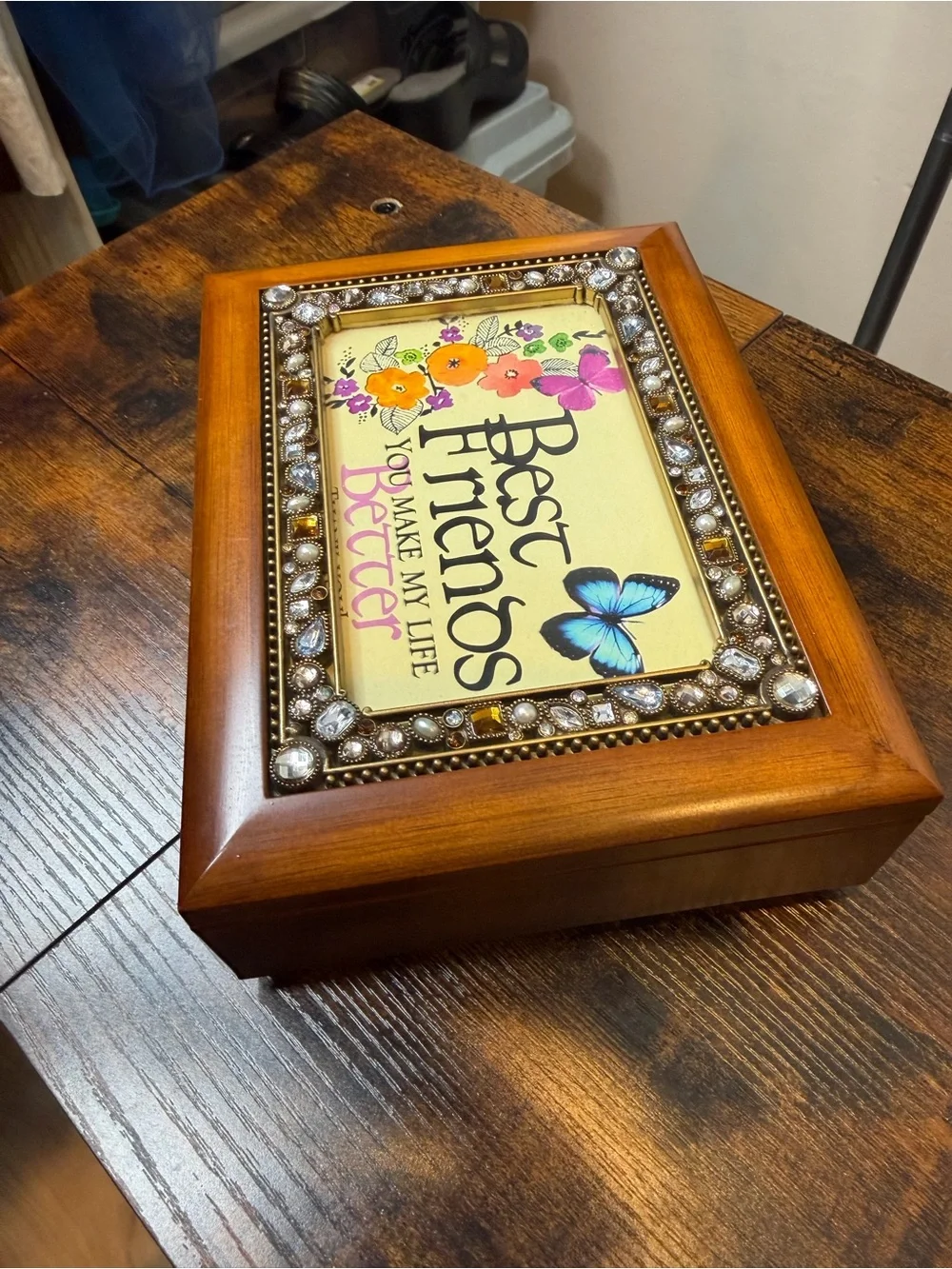 Best Friends Decorative Wood Photo Frame with Embellished Trim Brown NEW